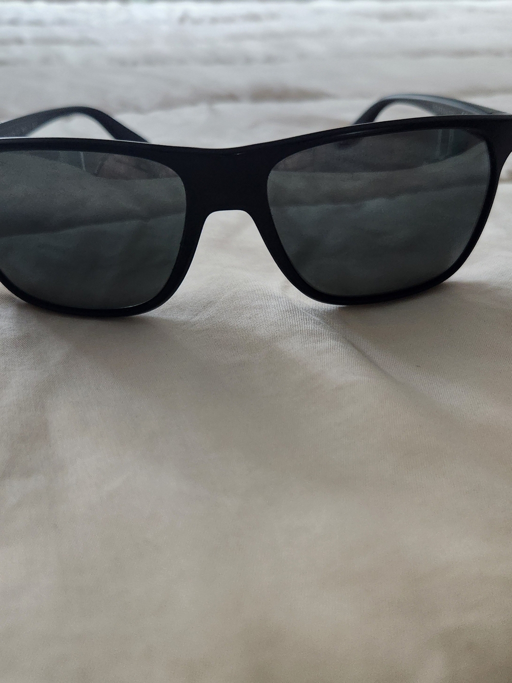 Maui Jim Women's Black Frame Sunglasses with Dark Lenses